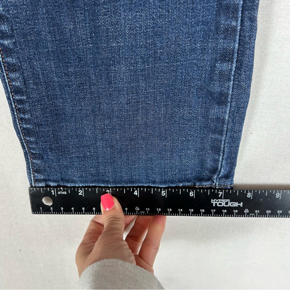 Levi's Women's Straight Leg Jeans in Dark Blue - Picture 10 of 11